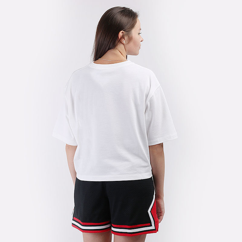 женская белая футболка Jordan Essentials Boxy T-Shirt DD7054-100 - цена, описание, фото 4